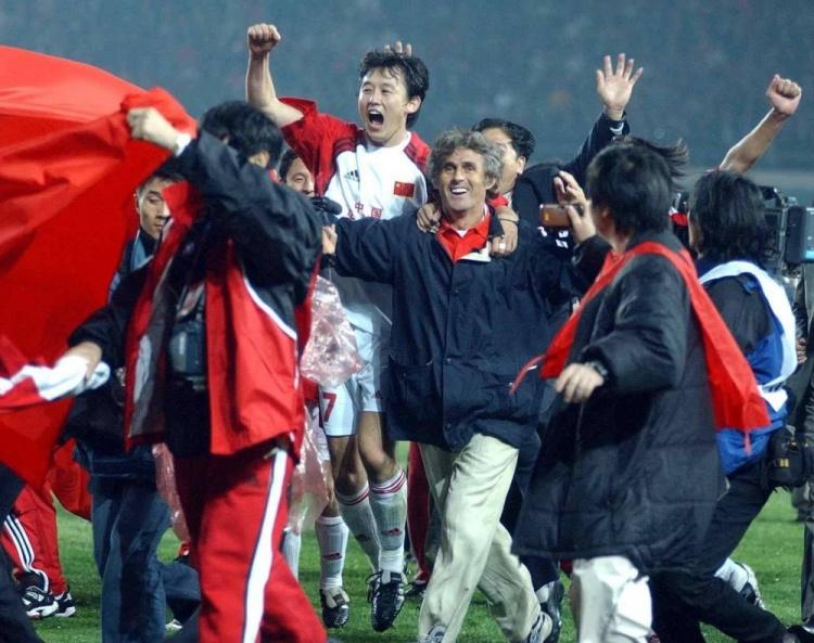 这钱花的值！卡迪斯中超连续7场破门并打入12球，三镇200万欧引入